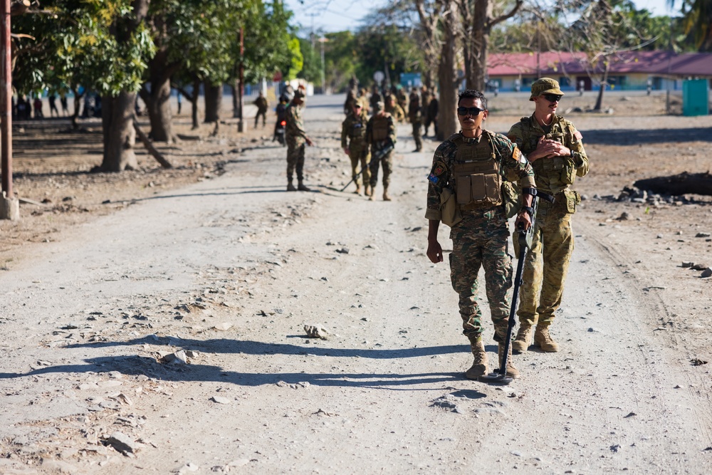 MRF-D engineers, ADF Soldiers, and Timor-Leste Defense Force Soldiers participate in the culminating event of Hari’i Hamutuk 23