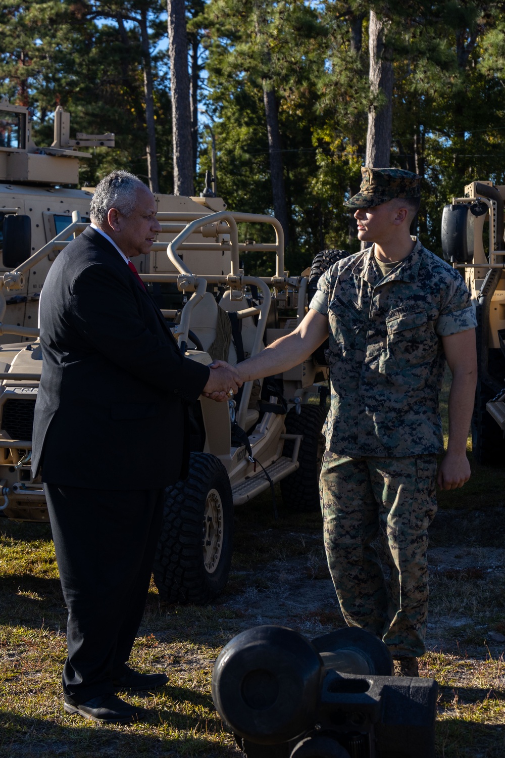 Secretary of the Navy visits the Marines and Sailors of the 24th Marine Expeditionary Unit