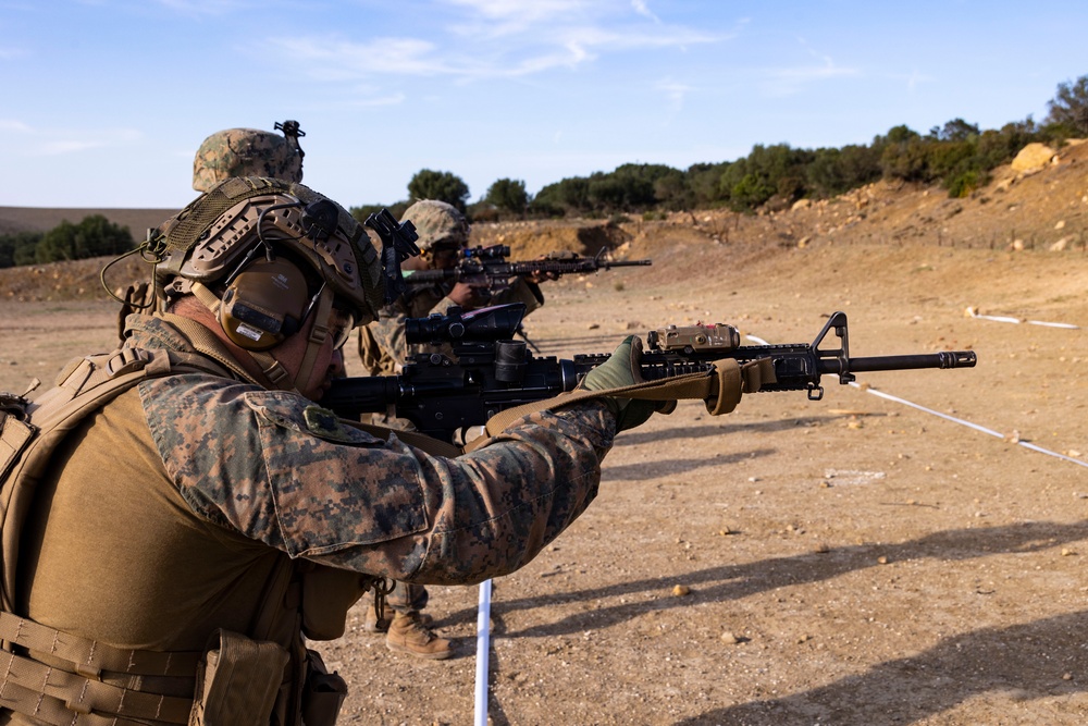 26th MEU(SOC)’s LCE conduct live-fire range in Spain