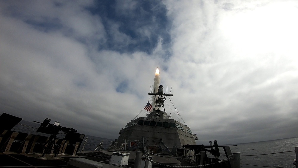 USS Savannah Conducts Live-Fire Demonstration