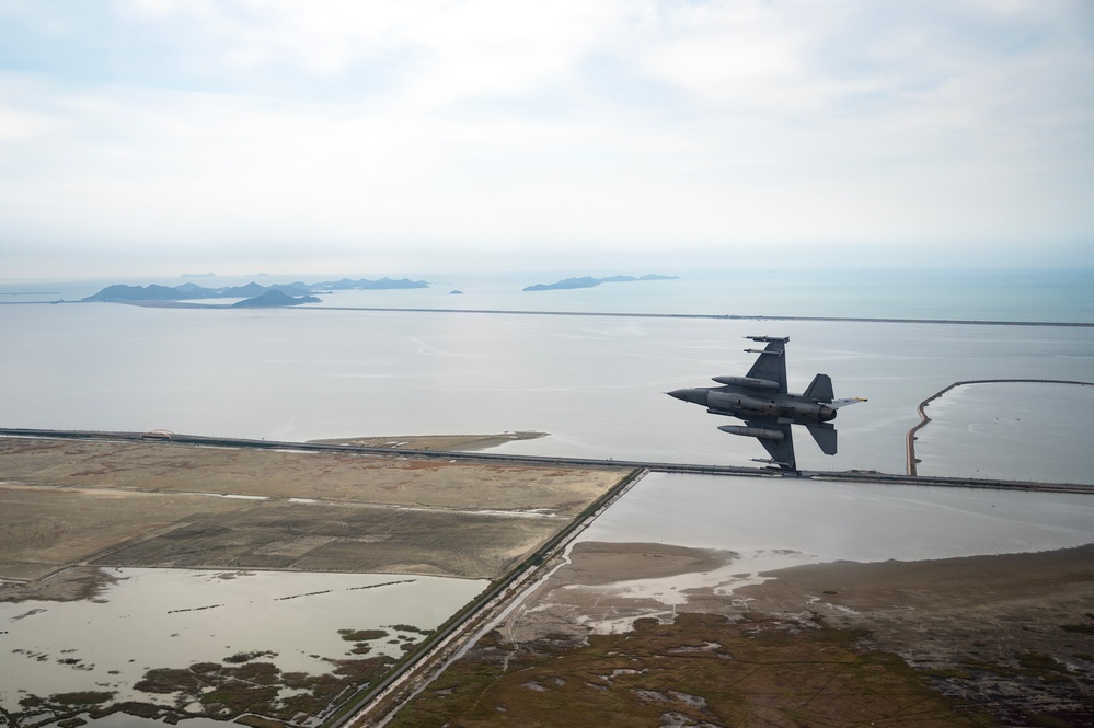 8th FW participates in U.S., Japan, Republic of Korea 1st aerial exercise