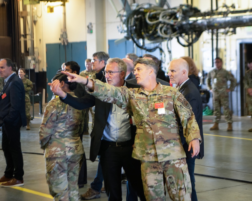 Maj. Gen. Armagost visits Team Minot