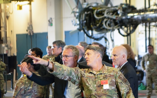 Maj. Gen. Armagost visits Team Minot