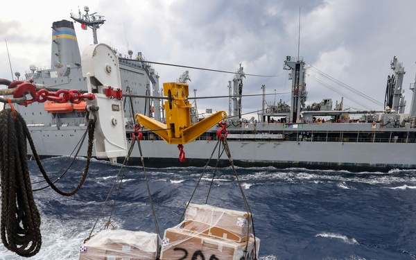 USS Dewey (DDG 105) Conducts Underway Replenishment with USNS Big Horn (T-AO 198) While Operating in the South China Sea