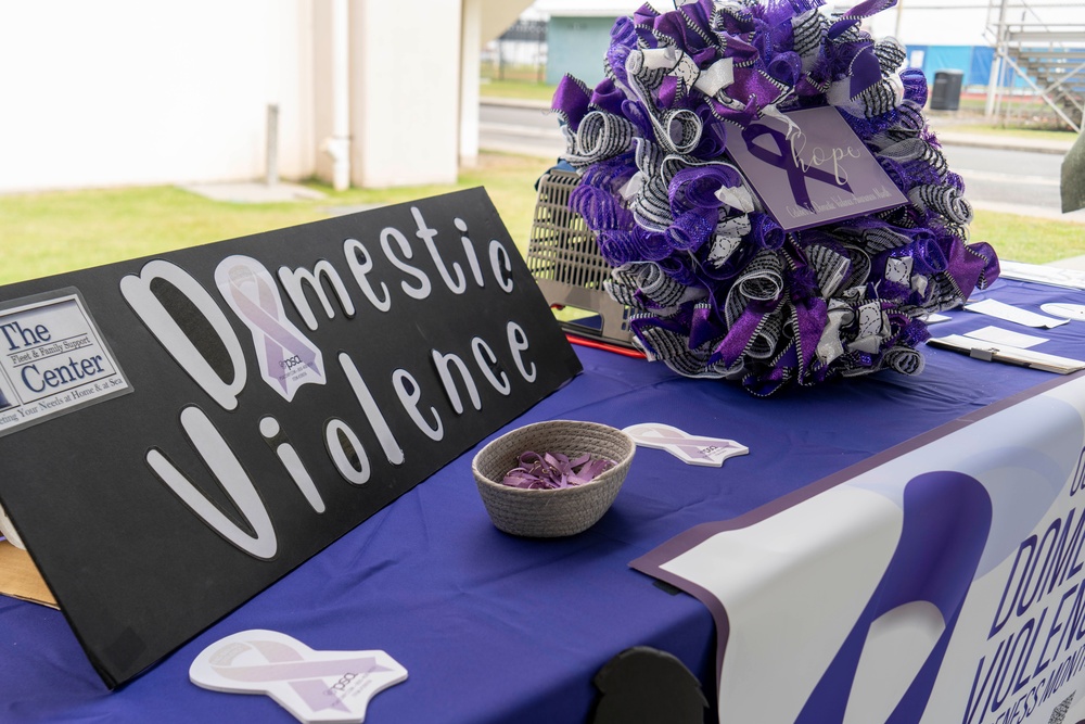 CFAY Fleet &amp; Family Hosts Domestic Violence Walk