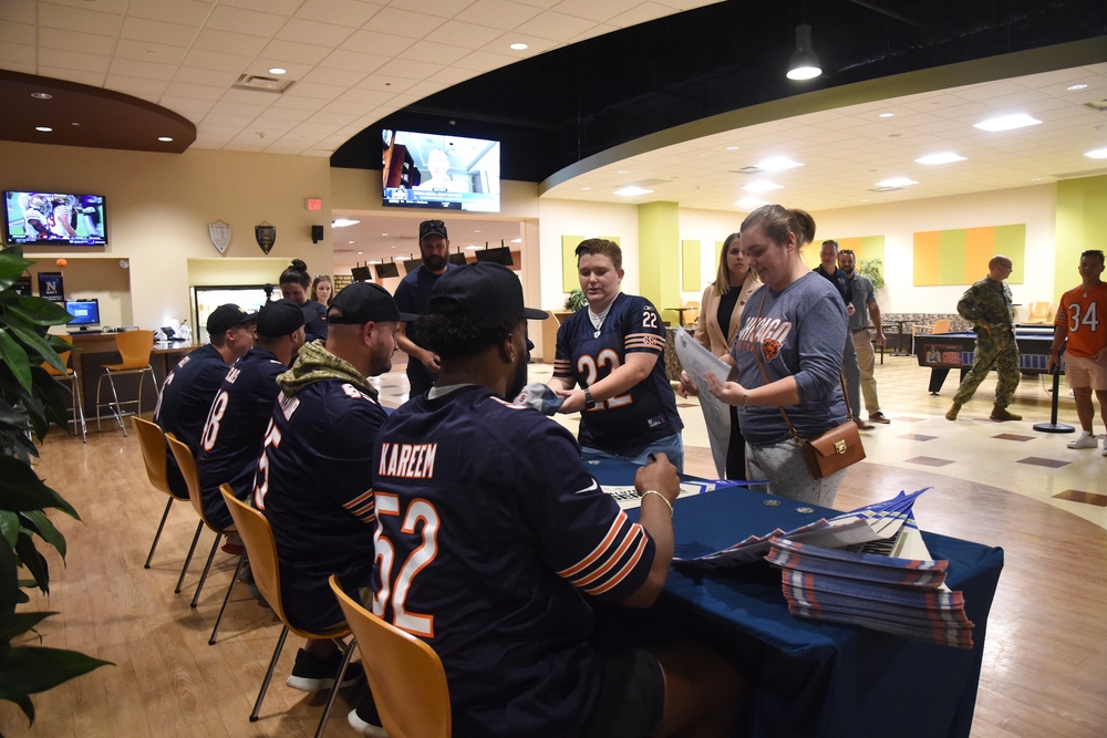 Chicago Bears Visit Great Lakes