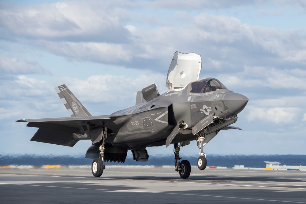 DVIDS - Images - F-35 flight trials continue aboard UK aircraft carrier ...