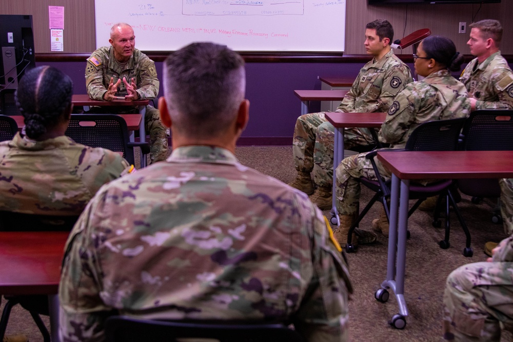 Chief of Staff of the Army Visits Naval Air Station Joint Reserve Base New Orleans