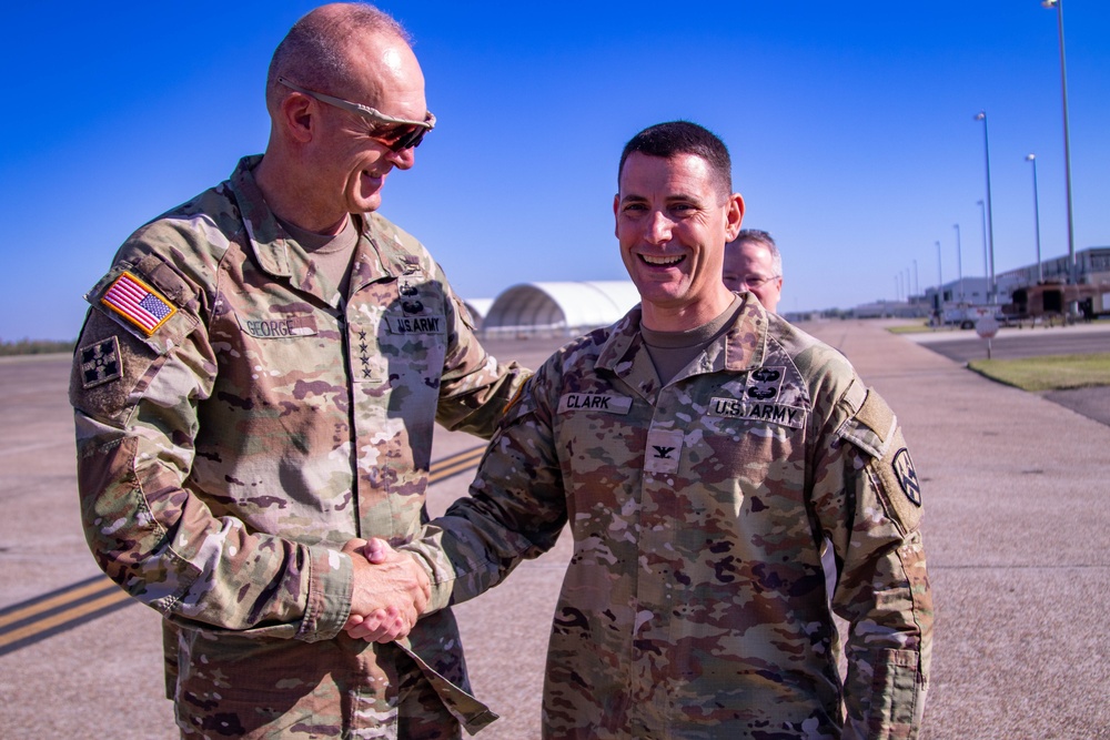 Chief of Staff of the Army Visits Naval Air Station Joint Reserve Base New Orleans