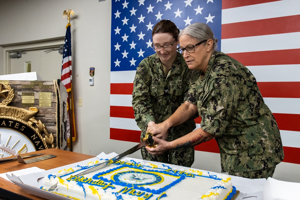 NORU Celebrates Navy Birthday