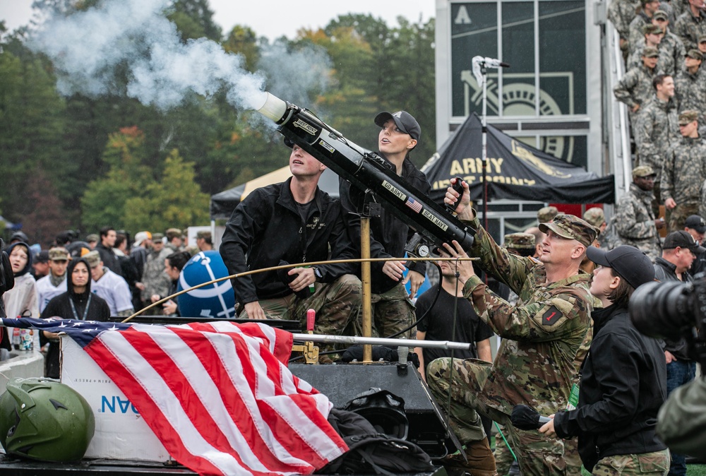 Soldiers of the 1st Inf. Div. West Point Visit