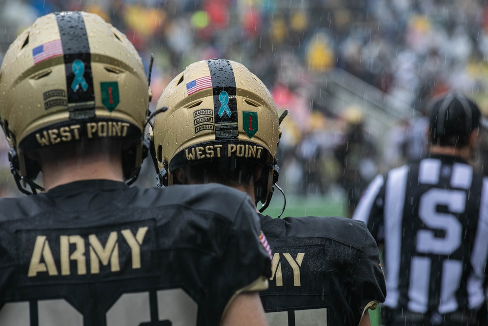 Soldiers of the 1st Inf. Div. West Point Visit