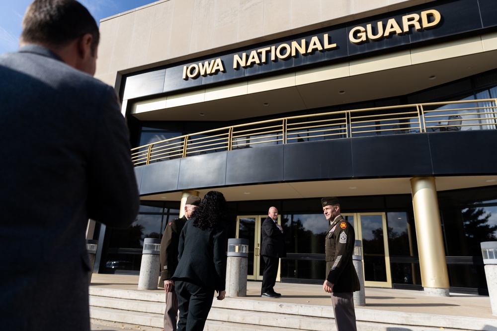Kosovo President visits Iowa National Guard
