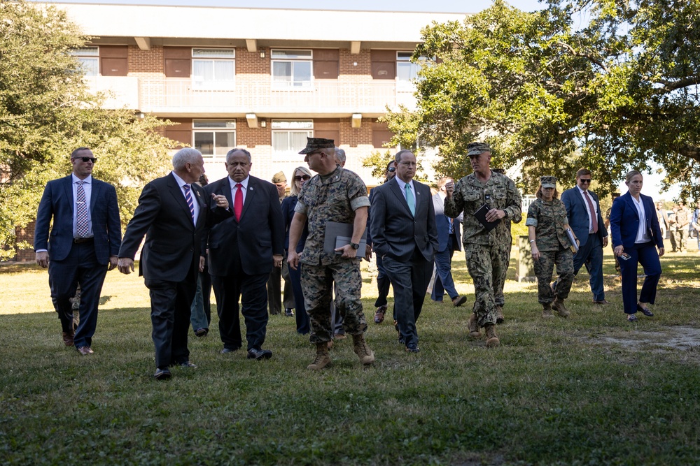 CMC and SECNAV Tour Marine Barracks across MCB Camp Lejeune