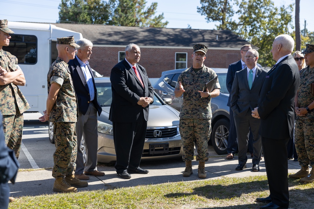 CMC and SECNAV Tour Marine Barracks across MCB Camp Lejeune