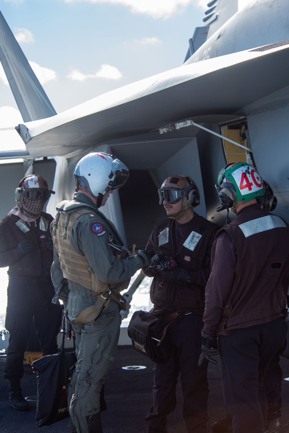 USS Theodore Roosevelt (CVN-71)