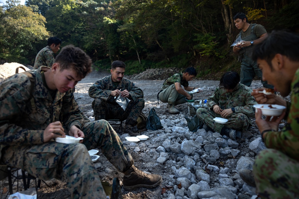 Resolute Dragon 23 FTX | 3rd MLG, JGSDF Water Purification Exchange at Hijyudai  