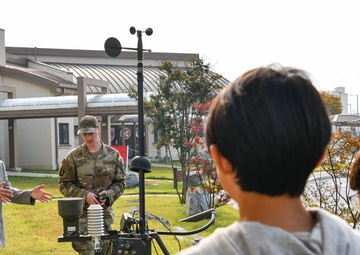 USAG Humphreys Weather Specialists Welcome Mosan Elementary School Students for STEM Briefing