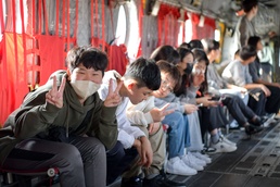 USAG Humphreys Weather Specialists Welcome Mosan Elementary School Students for STEM Briefing