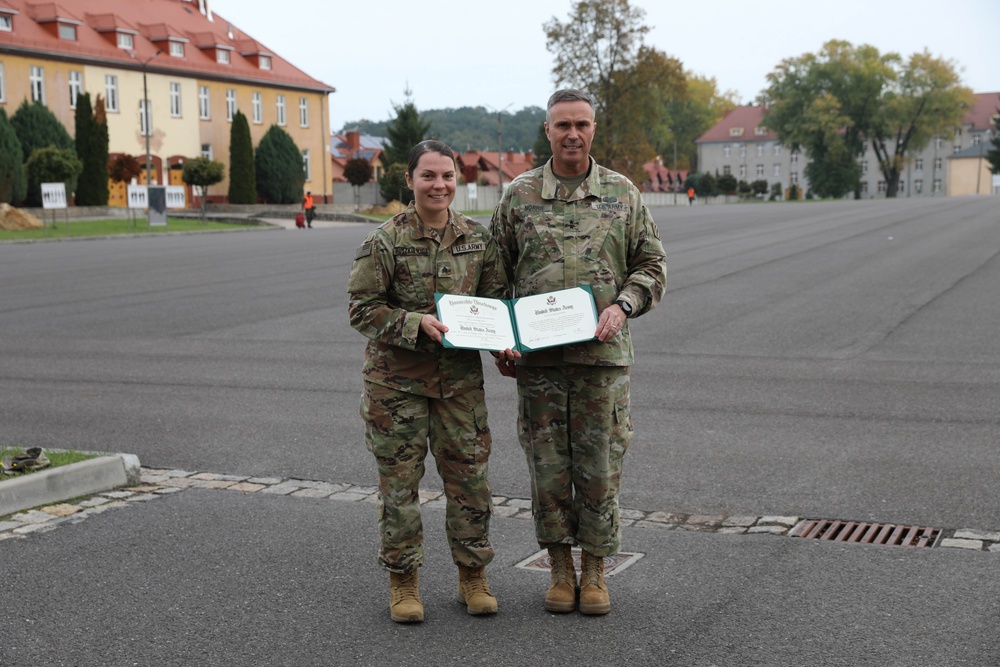 3rd Infantry Division Soldier reenlist mid flight
