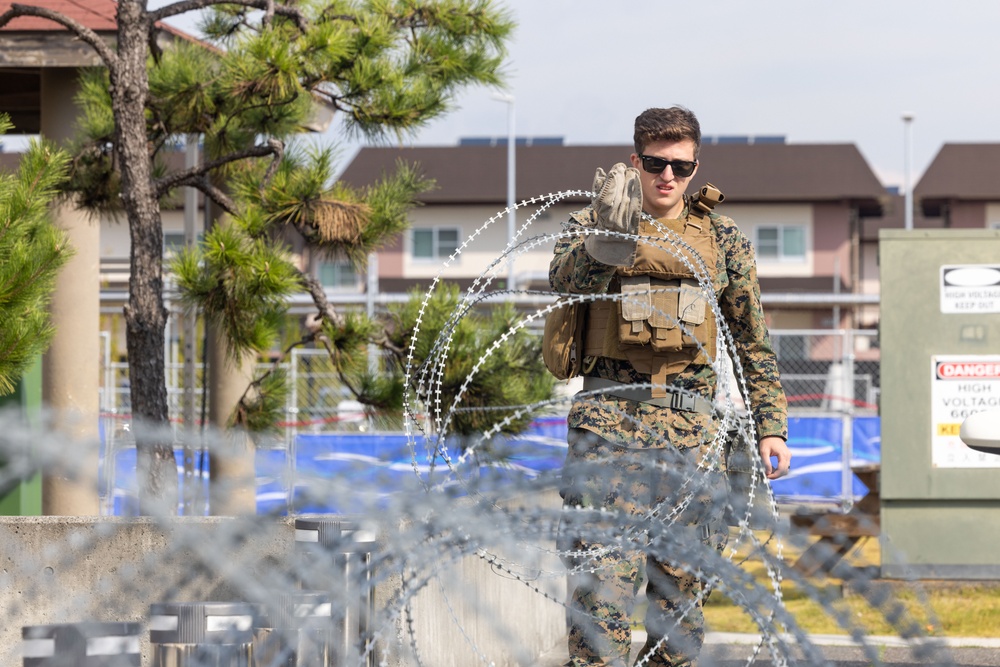 Active shield 2023; Marines set up concertina wire up around headquarters building