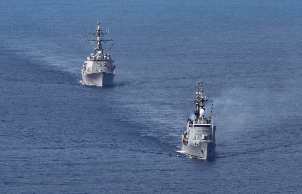 USS Dewey (DDG 105) Conducts Bilateral Sail With Philippine Navy in South China Sea