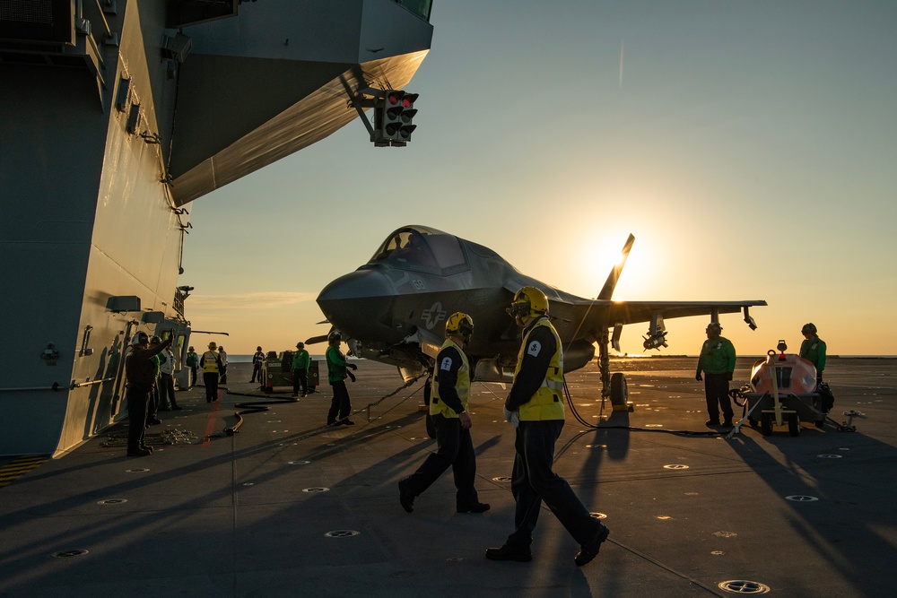 F-35 test team, HMS Prince of Wales ship’s company working closely to achieve DT-3 goals