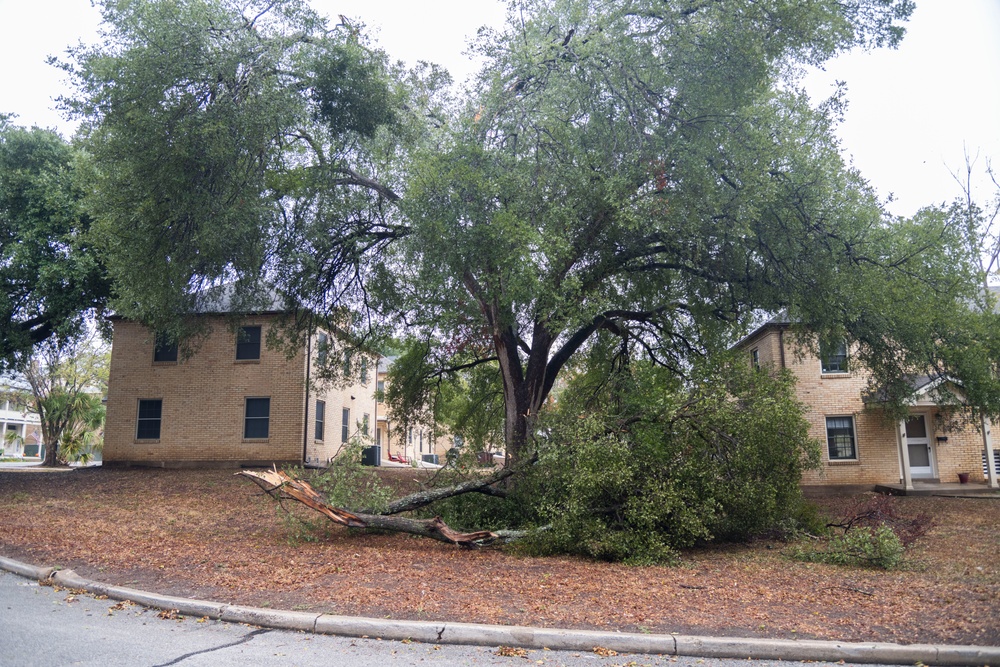 Minor tornado hits JBSA-Fort Sam Houston