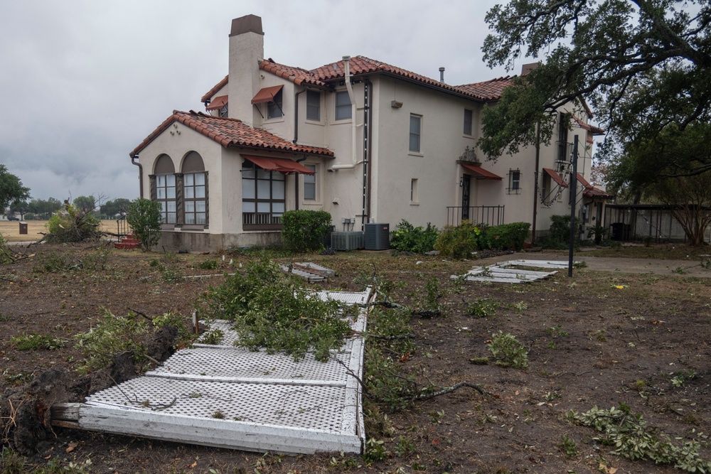 Minor tornado hits JBSA-Fort Sam Houston