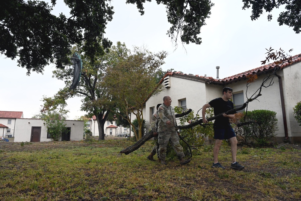 Minor tornado hits JBSA-Fort Sam Houston