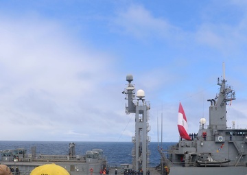 USS Momsen (DDG 92) participates in SILENT FORCES EXERCISE