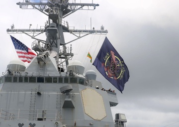 USS Momsen (DDG 92) participates in SILENT FORCES EXERCISE