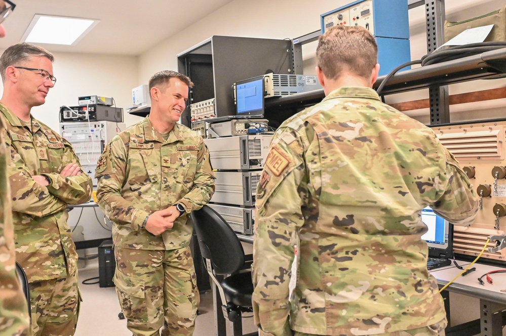 355th Wing commander and command chief visit PMEL