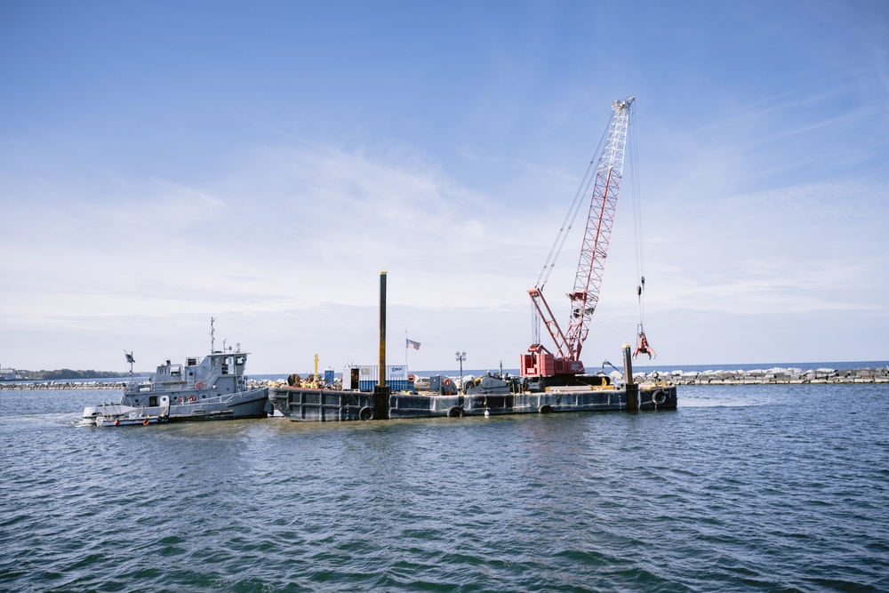 DVIDS Images Buffalo District Visits Work on Oswego Harbor