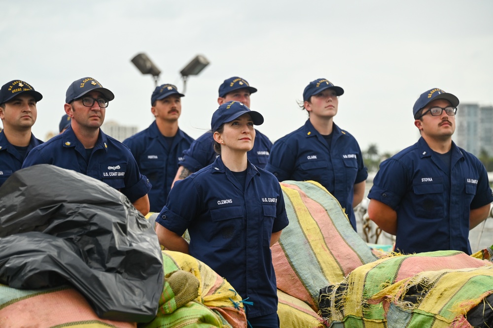 Coast Guard offloads nearly $445 million in illegal drugs in Port Everglades