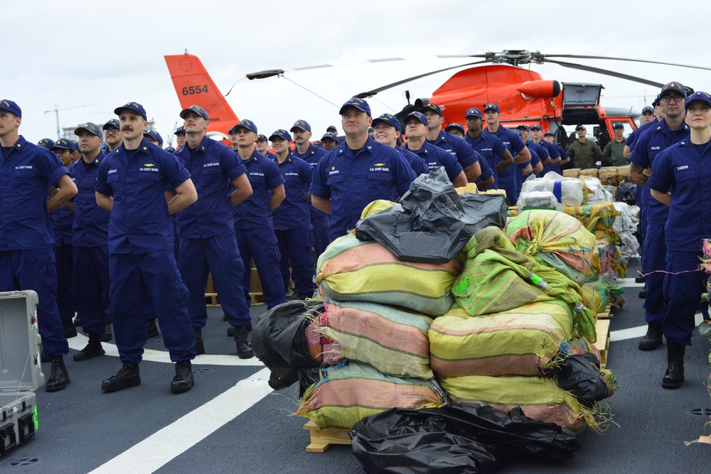 Coast Guard offloads nearly $445 million in illegal drugs in Port Everglades