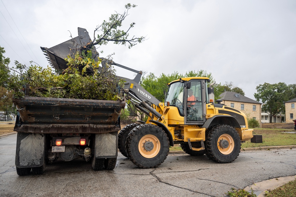 Clean up after a minor tornado hits JBSA- Fort Sam Houston