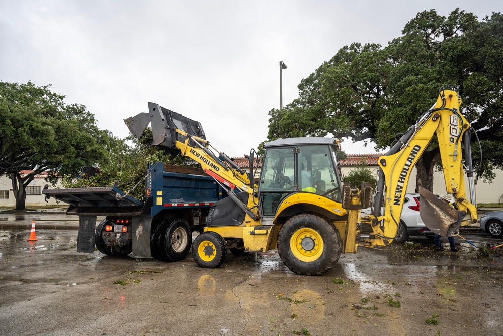 Clean up after a minor tornado hits JBSA- Fort Sam Houston