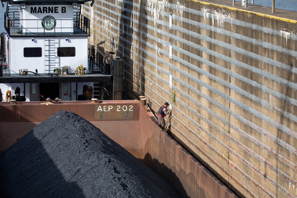 USACE Pittsburgh District readies concrete batch plant at Montgomery Locks and Dam