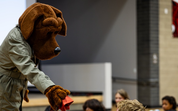 McGruff the Crime Dog, Camp Pendleton PMO visit San Onofre Elementary School for Red Ribbon Week