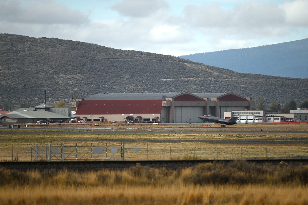 F-35s return to Kingsley Field