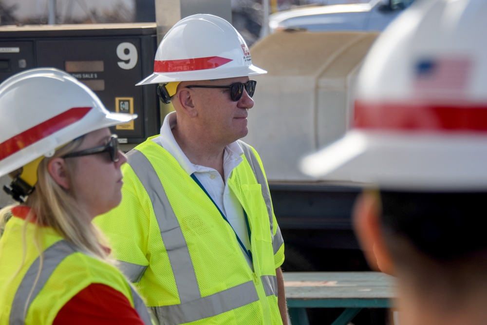 USACE director of contingency operations meets with Hawai‘i Wildfires team members