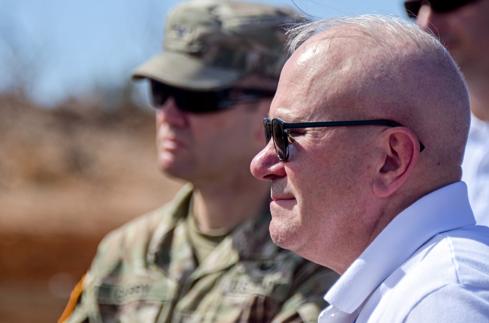 USACE director of contingency operations meets with Hawai‘i Wildfires team members