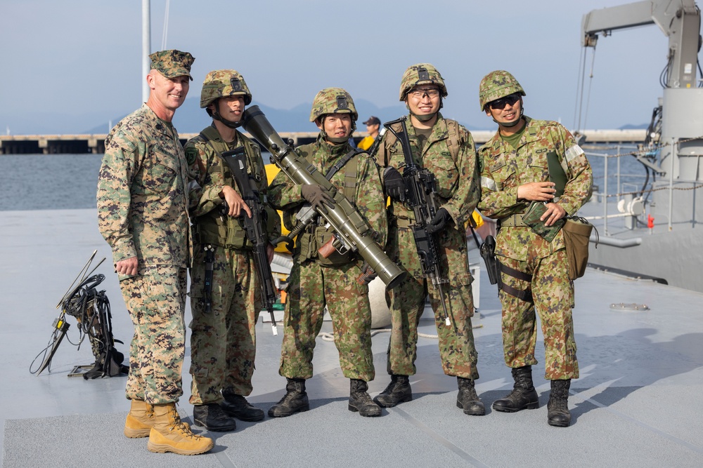 Active Shield 2023; MCAS Iwakuni and FAW 31 Commanding officers visit the MCAS Iwakuni HarboS