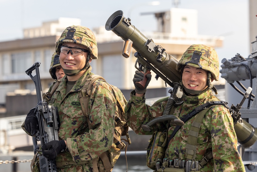 Active Shield 2023; MCAS Iwakuni and FAW 31 Commanding officers visit the MCAS Iwakuni Harbor