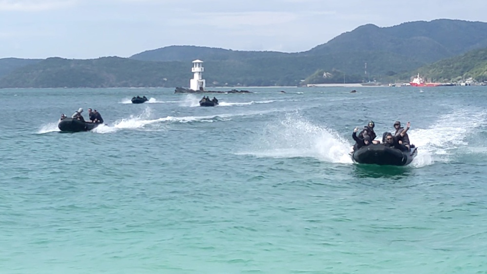 Royal Thai Marine Corps, US Special Forces Exchange Military Tactics