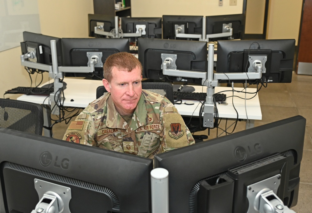 Maryland Air Guard network intelligence analyst helps team succeed during cyber skills exercise