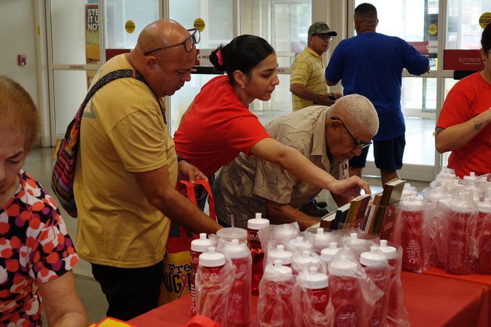 Fort Buchanan and the 1st MSC join forces to encourage a drug-free lifestyle in Puerto Rico