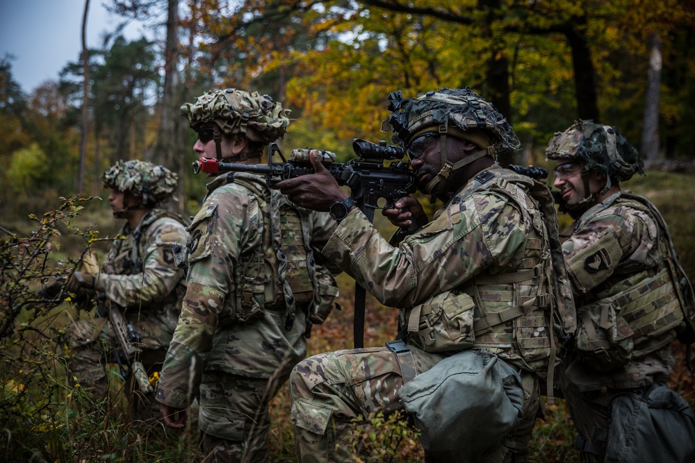 101st Soldiers Spot Opposing Forces