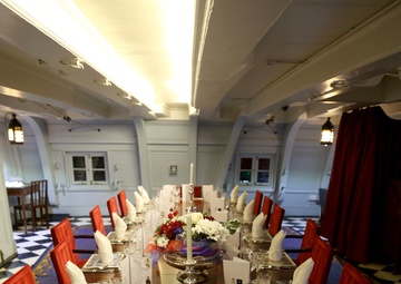 Anglo-American dinner aboard HMS Victory